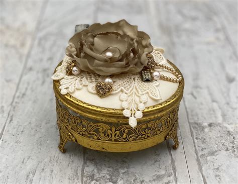 vintage jewelry box ideas